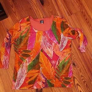 Chico's tropical Caribbean size 3, Orange top